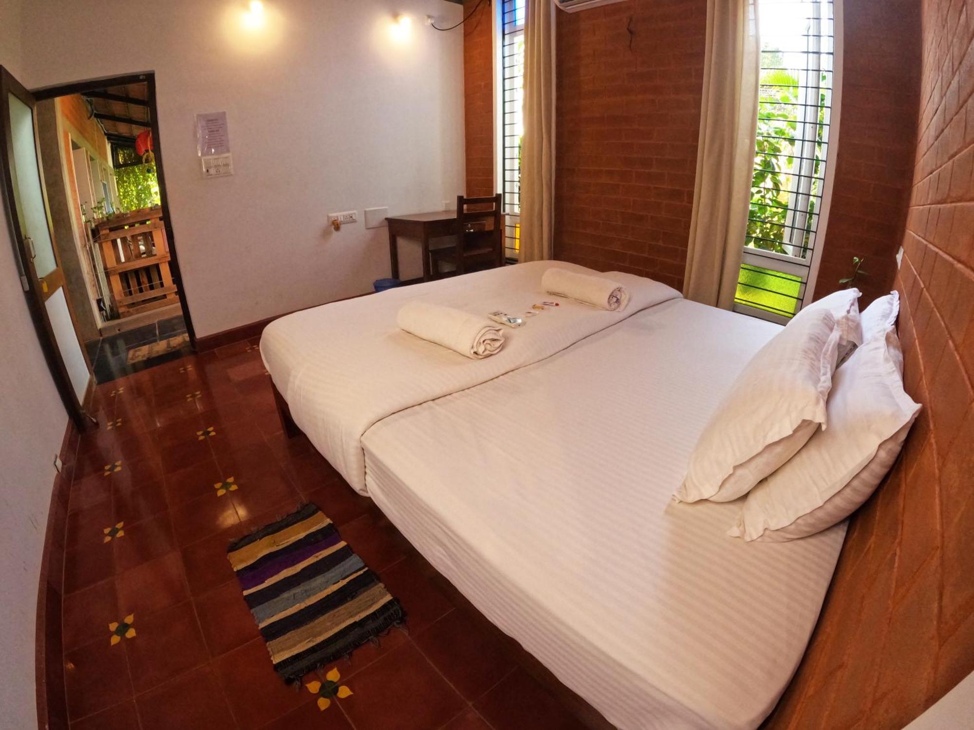 Wow Farm House Auroville Eksteriør billede