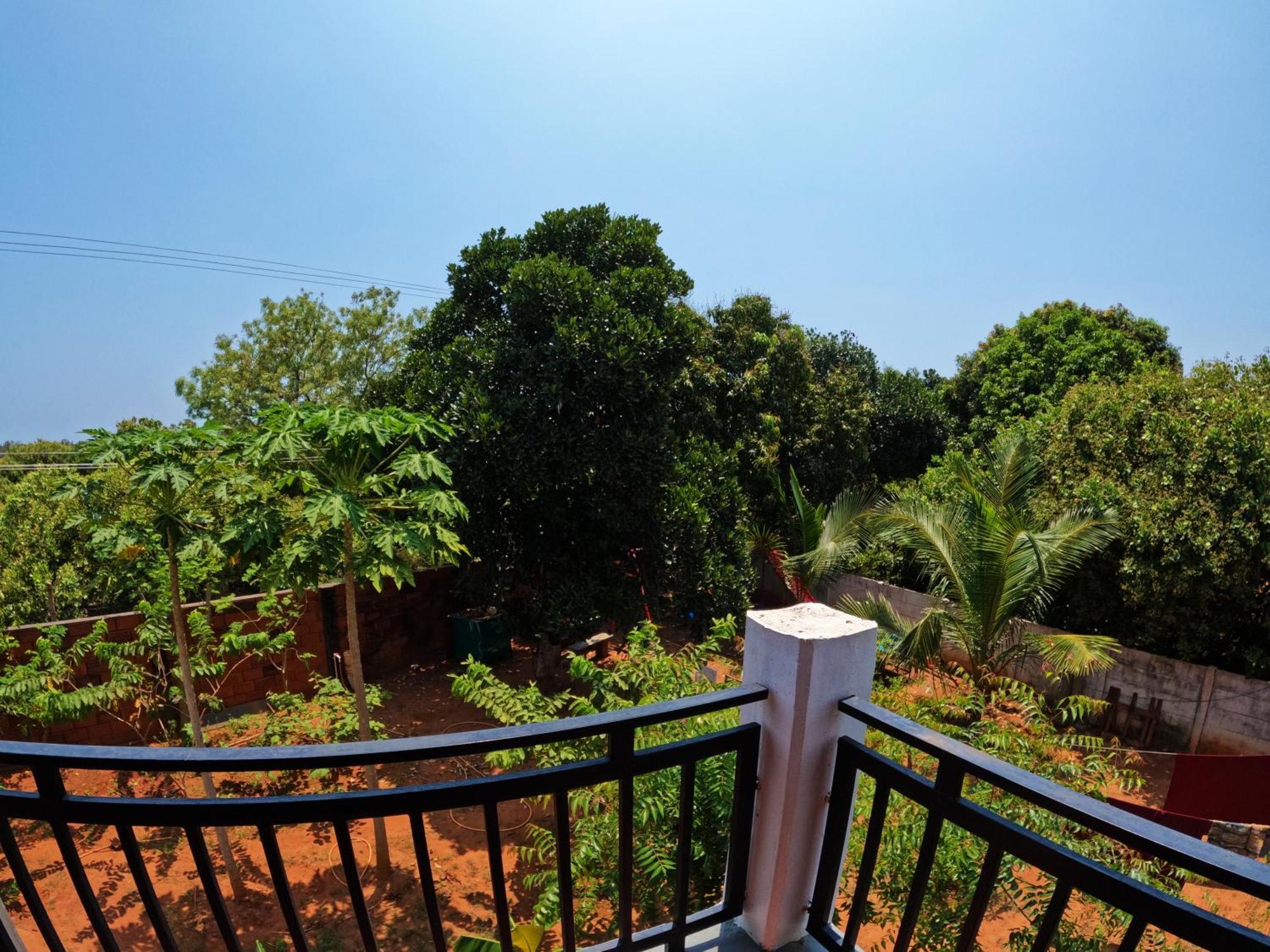 Wow Farm House Auroville Eksteriør billede
